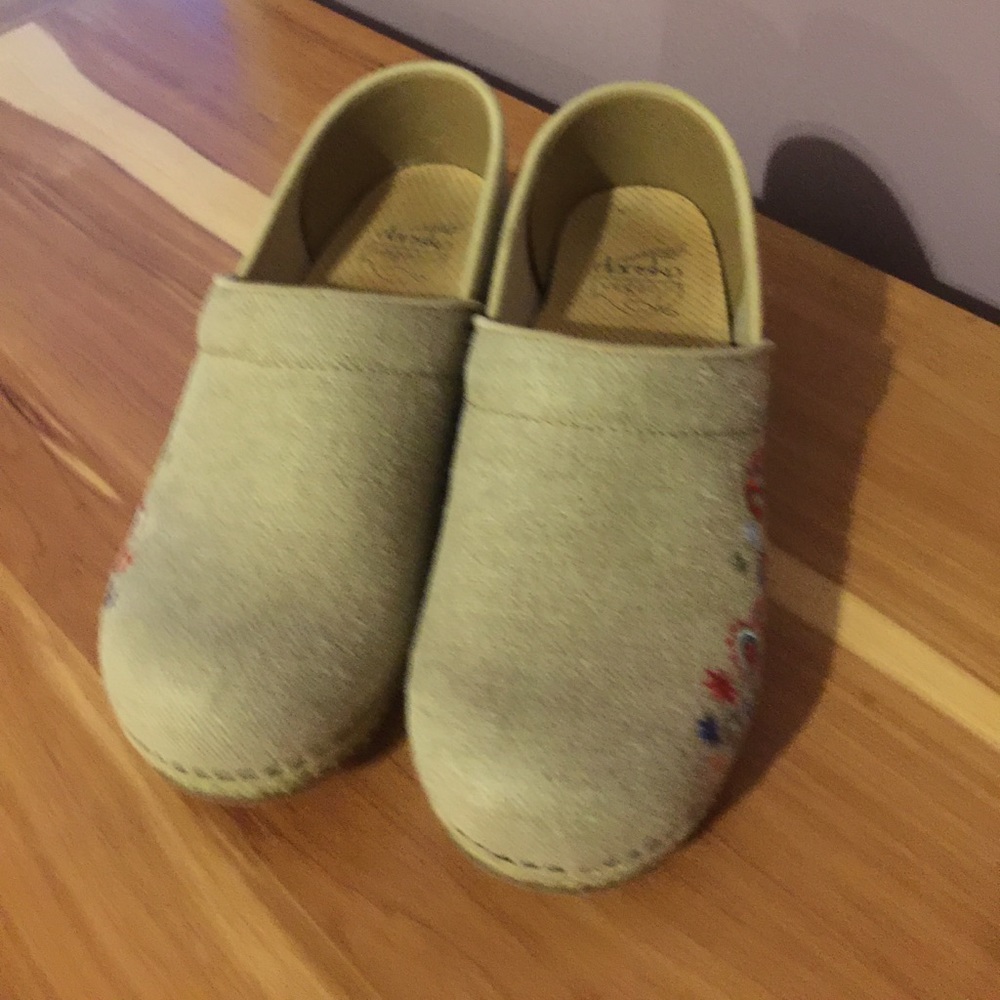 Dansko Vegan Clogs 39